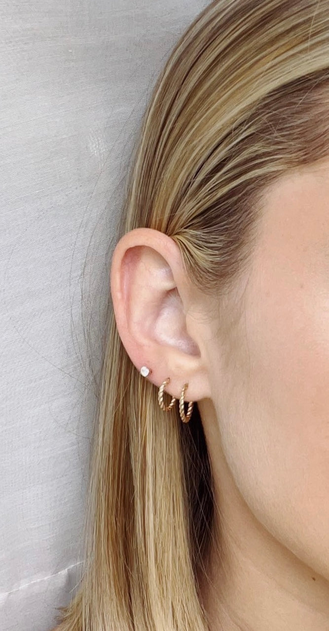 Twist Hoops