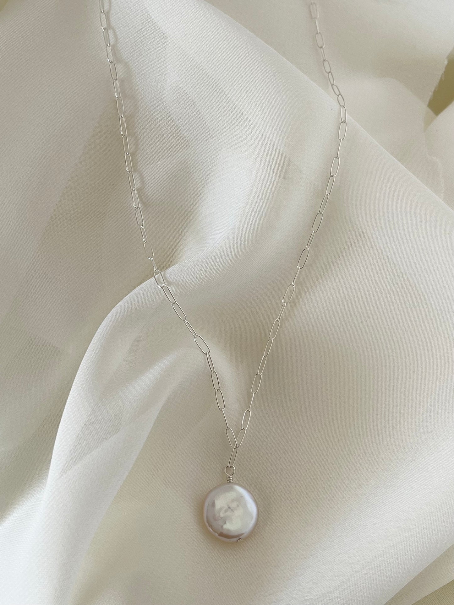 Luna Necklace